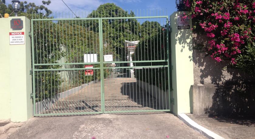 Crieffe Court Guest House Kingston