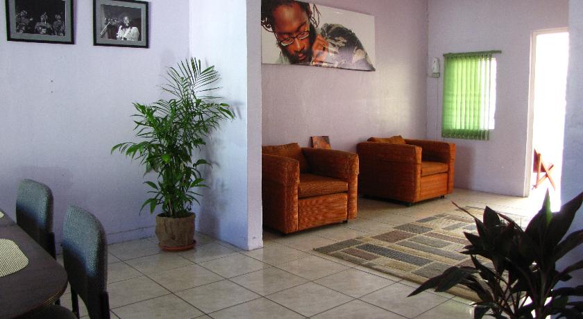 Reggae Hostel Kingston Jamaica